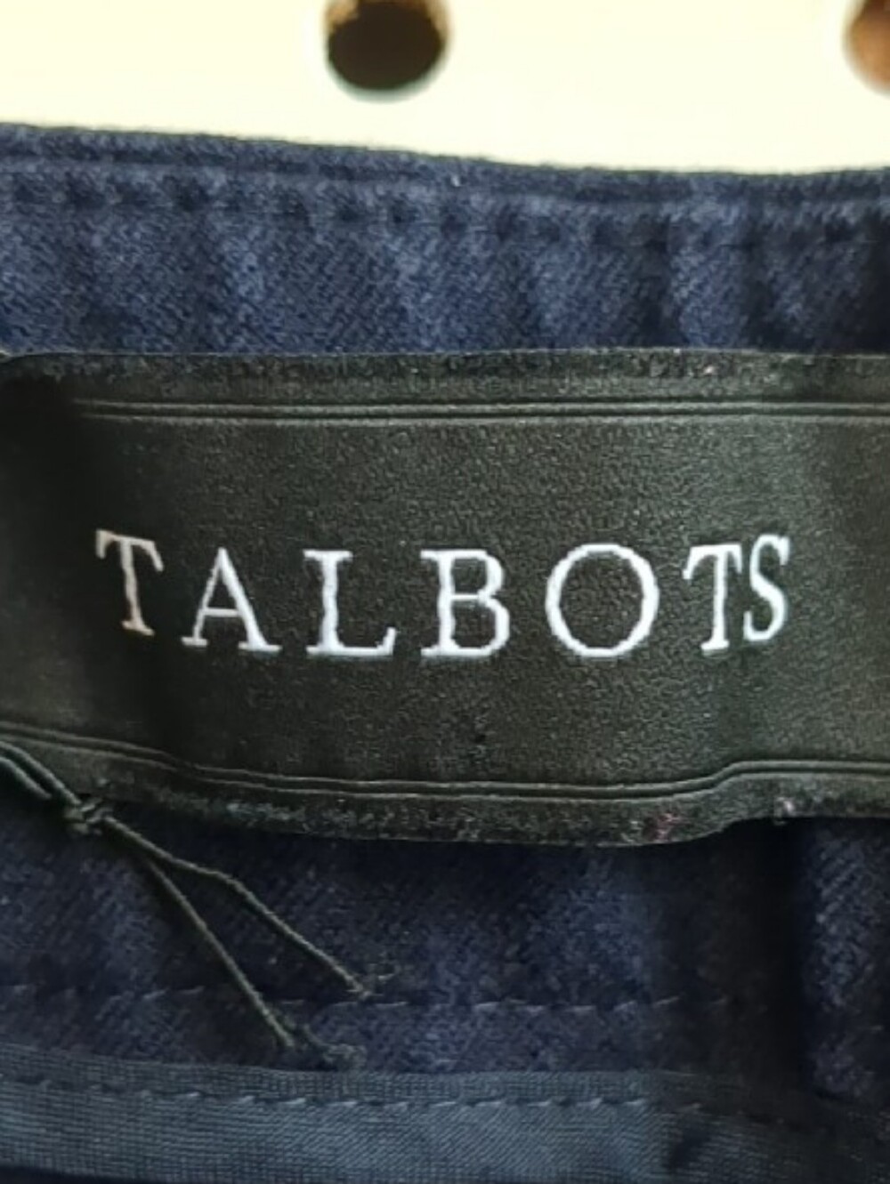Talbots Navy Capris - Picture 2 of 4